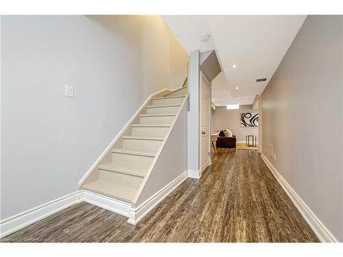 1395 Costigan Road, Milton, ON - Indoor Photo Showing Other Room