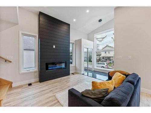 209 Grenfell Street, Hamilton, ON - Indoor Photo Showing Living Room With Fireplace