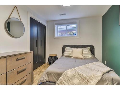 55 Deschene Avenue, Hamilton, ON - Indoor Photo Showing Bedroom