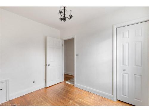 175 Rosedale Avenue, Hamilton, ON - Indoor Photo Showing Other Room