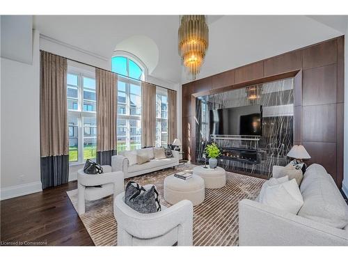 1207 Lakeshore Road West Road, Oakville, ON - Indoor Photo Showing Living Room With Fireplace