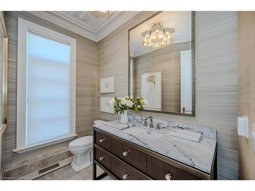 1207 Lakeshore Road West Road, Oakville, ON - Indoor Photo Showing Bathroom