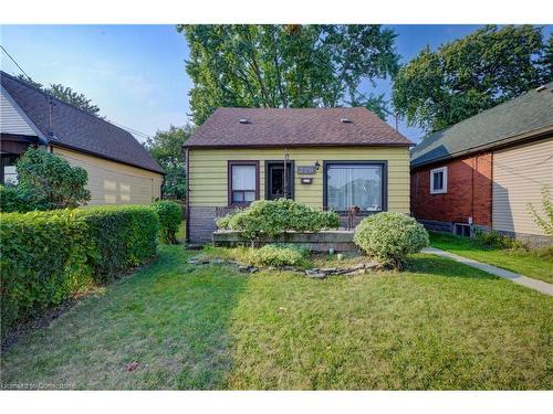 220 Mcanulty Boulevard, Hamilton, ON - Outdoor