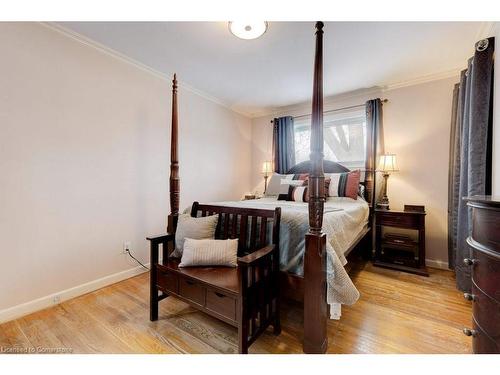 139 West 3Rd Street, Hamilton, ON - Indoor Photo Showing Dining Room