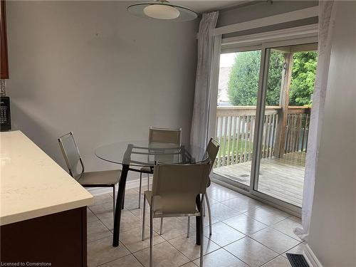 Upper-8047 Harvest Crescent, Niagara Falls, ON - Indoor Photo Showing Dining Room