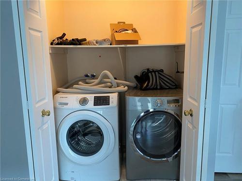 Upper-8047 Harvest Crescent, Niagara Falls, ON - Indoor Photo Showing Laundry Room