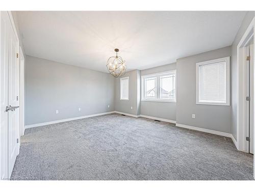 31 Ladd Avenue, Brantford, ON - Indoor Photo Showing Other Room