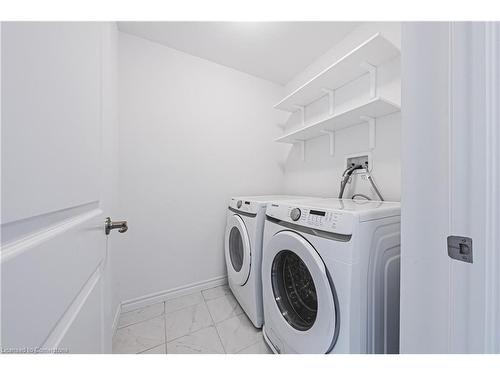 31 Ladd Avenue, Brantford, ON - Indoor Photo Showing Laundry Room