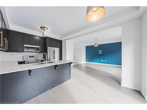 31 Ladd Avenue, Brantford, ON - Indoor Photo Showing Kitchen