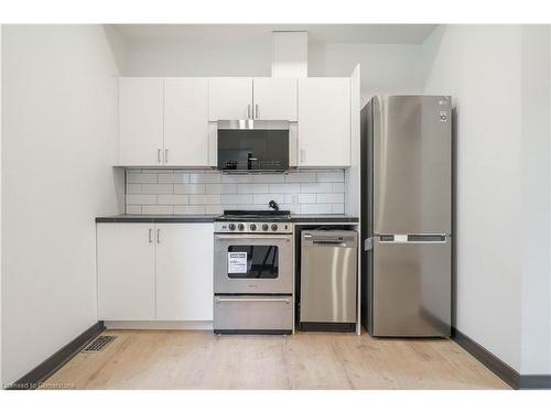 32 Britannia Avenue, Hamilton, ON - Indoor Photo Showing Kitchen With Stainless Steel Kitchen