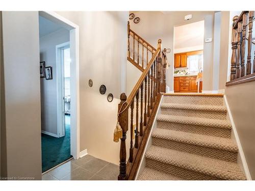 25 Blanche Court, Hamilton, ON - Indoor Photo Showing Bedroom