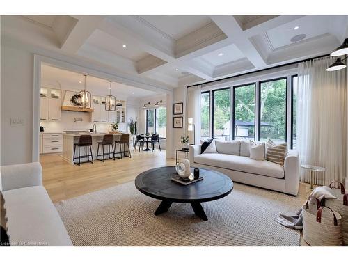 179 Douglas Avenue, Oakville, ON - Indoor Photo Showing Living Room