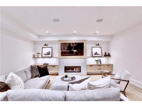 179 Douglas Avenue, Oakville, ON - Indoor Photo Showing Living Room With Fireplace