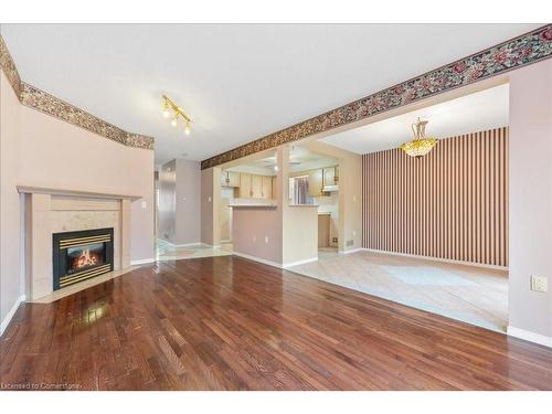 84 Chelsea Crescent, Stoney Creek, ON - Indoor With Fireplace