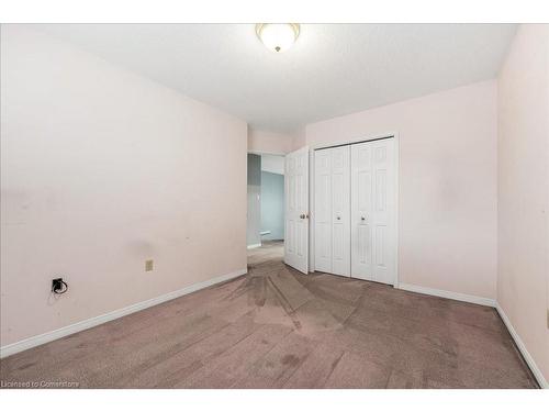 84 Chelsea Crescent, Stoney Creek, ON - Indoor Photo Showing Other Room