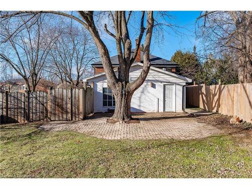 1053 Helena Street, Burlington, ON - Outdoor