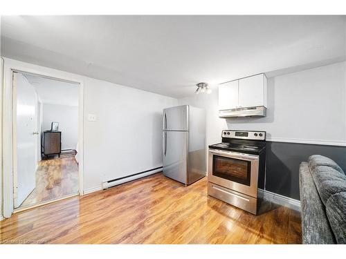 612 Farewell Street, Oshawa, ON - Indoor Photo Showing Kitchen