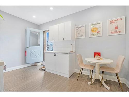 147 Elgin Street, Hamilton, ON - Indoor Photo Showing Dining Room