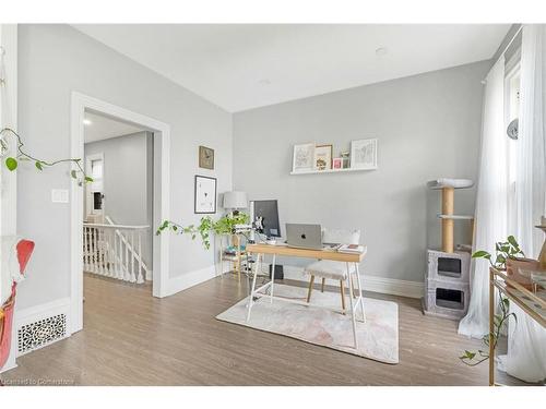 147 Elgin Street, Hamilton, ON - Indoor Photo Showing Other Room