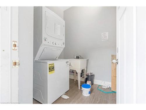 147 Elgin Street, Hamilton, ON - Indoor Photo Showing Laundry Room