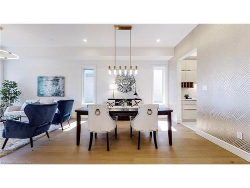 57 Eleanor Avenue, Hamilton, ON - Indoor Photo Showing Dining Room