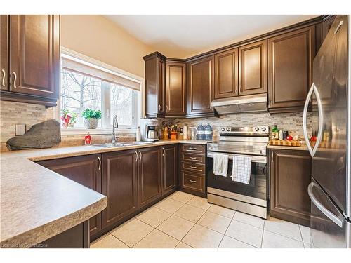 65 Glendarling Crescent, Hamilton, ON - Indoor Photo Showing Kitchen With Double Sink