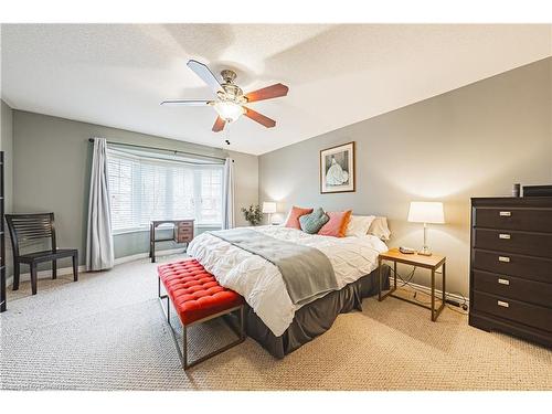 65 Glendarling Crescent, Hamilton, ON - Indoor Photo Showing Bedroom