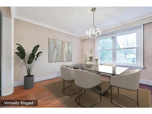 335 Carey Court, Oakville, ON - Indoor Photo Showing Dining Room