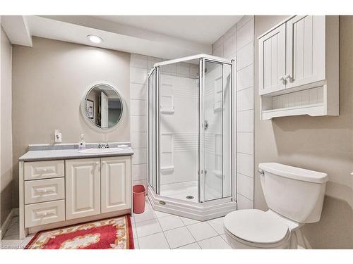 335 Carey Court, Oakville, ON - Indoor Photo Showing Bathroom