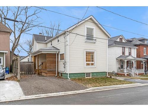 11 Albina Street, Welland, ON - Outdoor With Facade