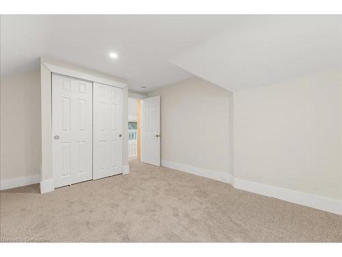 11 Albina Street, Welland, ON - Indoor Photo Showing Other Room