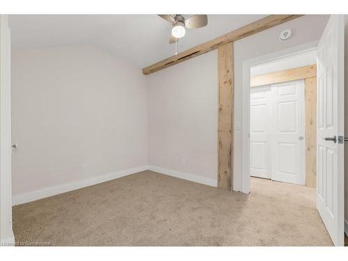 11 Albina Street, Welland, ON - Indoor Photo Showing Other Room