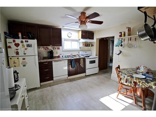 177 Erie Street, Port Colborne, ON - Indoor Photo Showing Kitchen