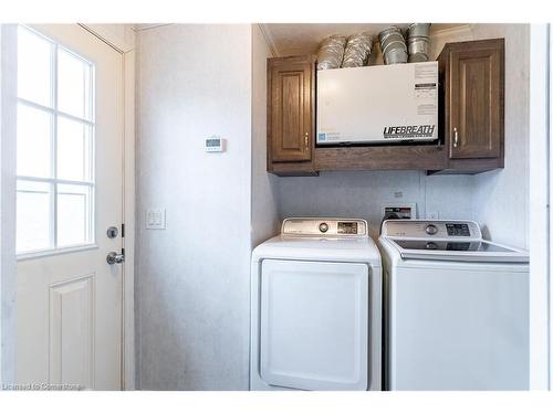 1 Forest Trail, Selkirk, ON - Indoor Photo Showing Laundry Room