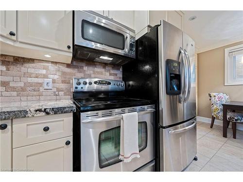 50 Alpine Avenue, Hamilton, ON - Indoor Photo Showing Kitchen