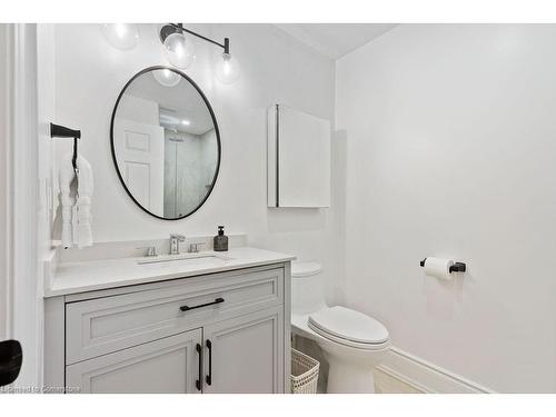 301-1477 Lakeshore Road, Burlington, ON - Indoor Photo Showing Bathroom