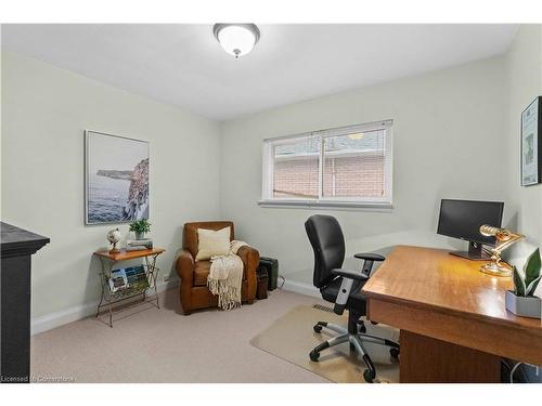 2182 Clarendon Park Drive, Burlington, ON - Indoor Photo Showing Office