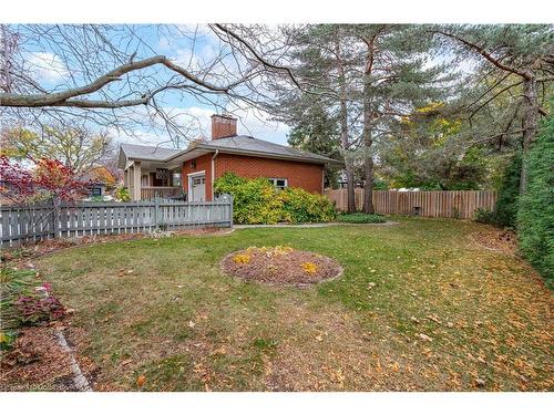 2182 Clarendon Park Drive, Burlington, ON - Outdoor With Deck Patio Veranda