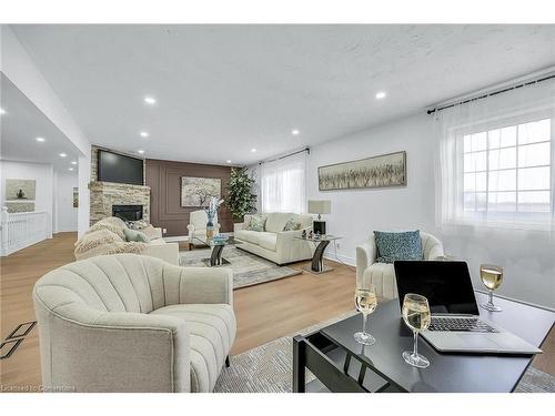 120 Second Road E, Stoney Creek, ON - Indoor Photo Showing Living Room With Fireplace