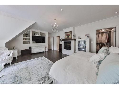 1359 Sedgewick Crescent, Oakville, ON - Indoor Photo Showing Bedroom