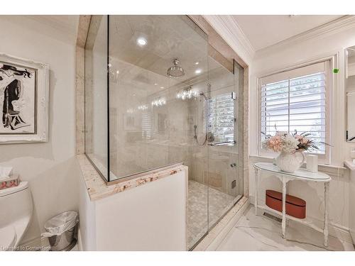 1359 Sedgewick Crescent, Oakville, ON - Indoor Photo Showing Bathroom