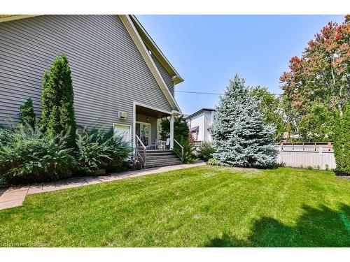 1359 Sedgewick Crescent, Oakville, ON - Outdoor