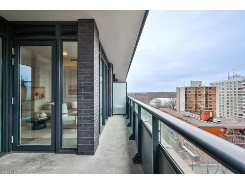 1011-21 Park Street, Mississauga, ON - Outdoor With Balcony With Exterior