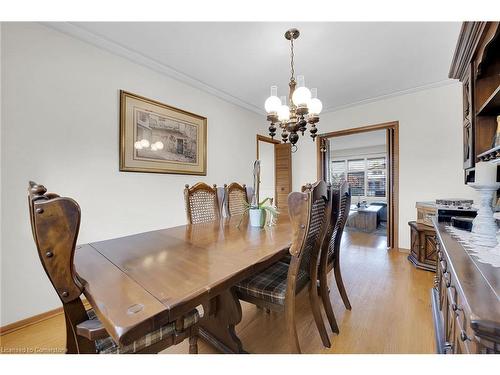 31 Owen Place, Hamilton, ON - Indoor Photo Showing Dining Room