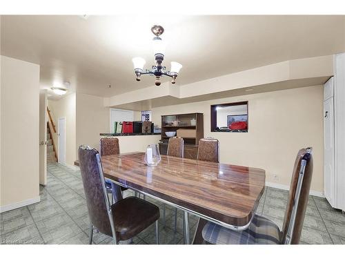 31 Owen Place, Hamilton, ON - Indoor Photo Showing Dining Room