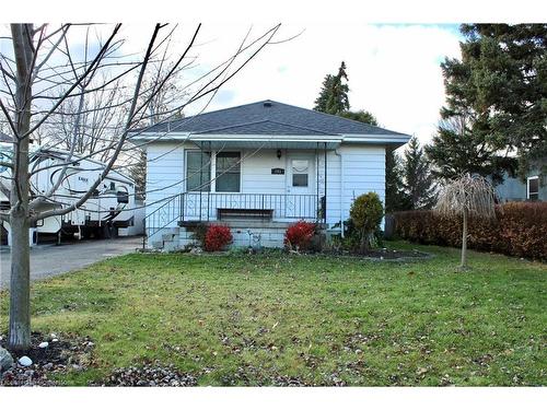 241 Wigton Street, Caledonia, ON - Outdoor With Deck Patio Veranda