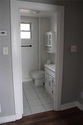 241 Wigton Street, Caledonia, ON - Indoor Photo Showing Bathroom