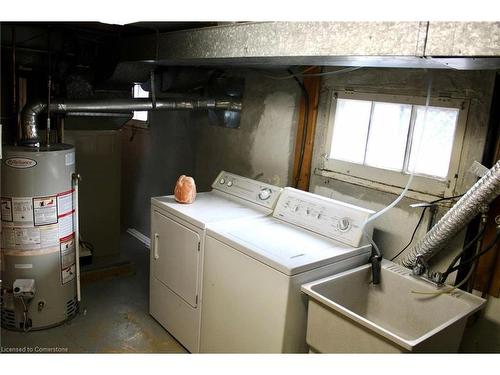 241 Wigton Street, Caledonia, ON - Indoor Photo Showing Laundry Room