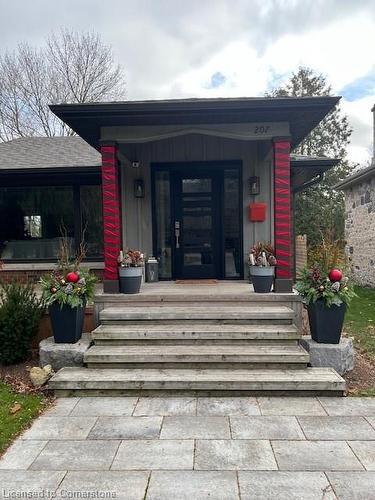 207 West River Road, Cambridge, ON - Outdoor With Deck Patio Veranda