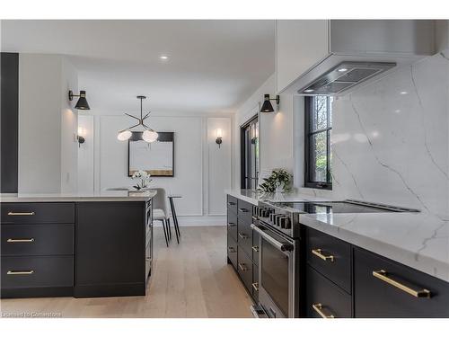 3029 Eva Drive, Burlington, ON - Indoor Photo Showing Kitchen